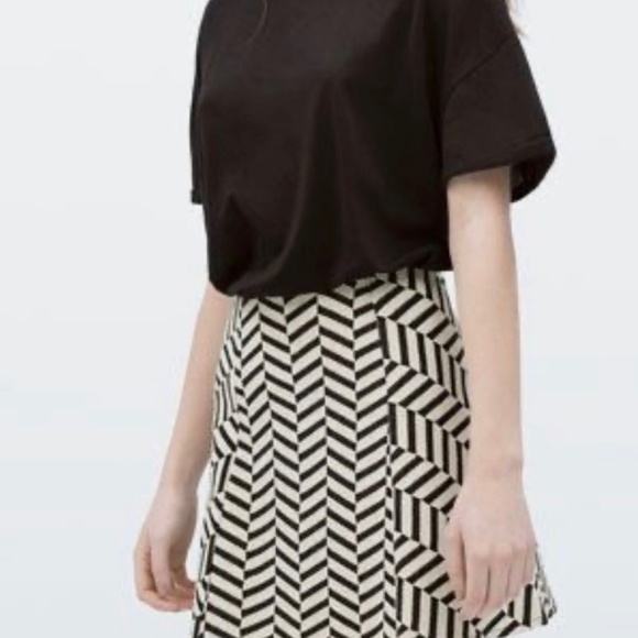 Zara jacquard skirt S - Picture 2 of 4